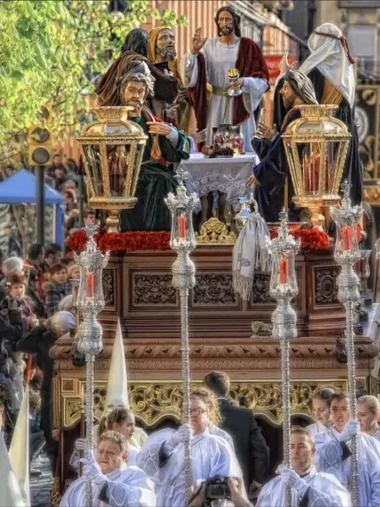 Cofradía Eucaristía Ciriales